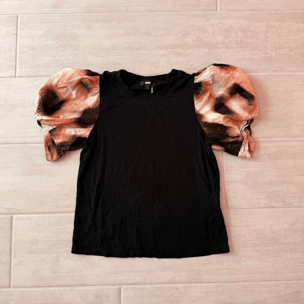 DKNY Women's Printed-Chiffon-Sleeve Crewneck Knit Top Puffed Short Sleeve Medium